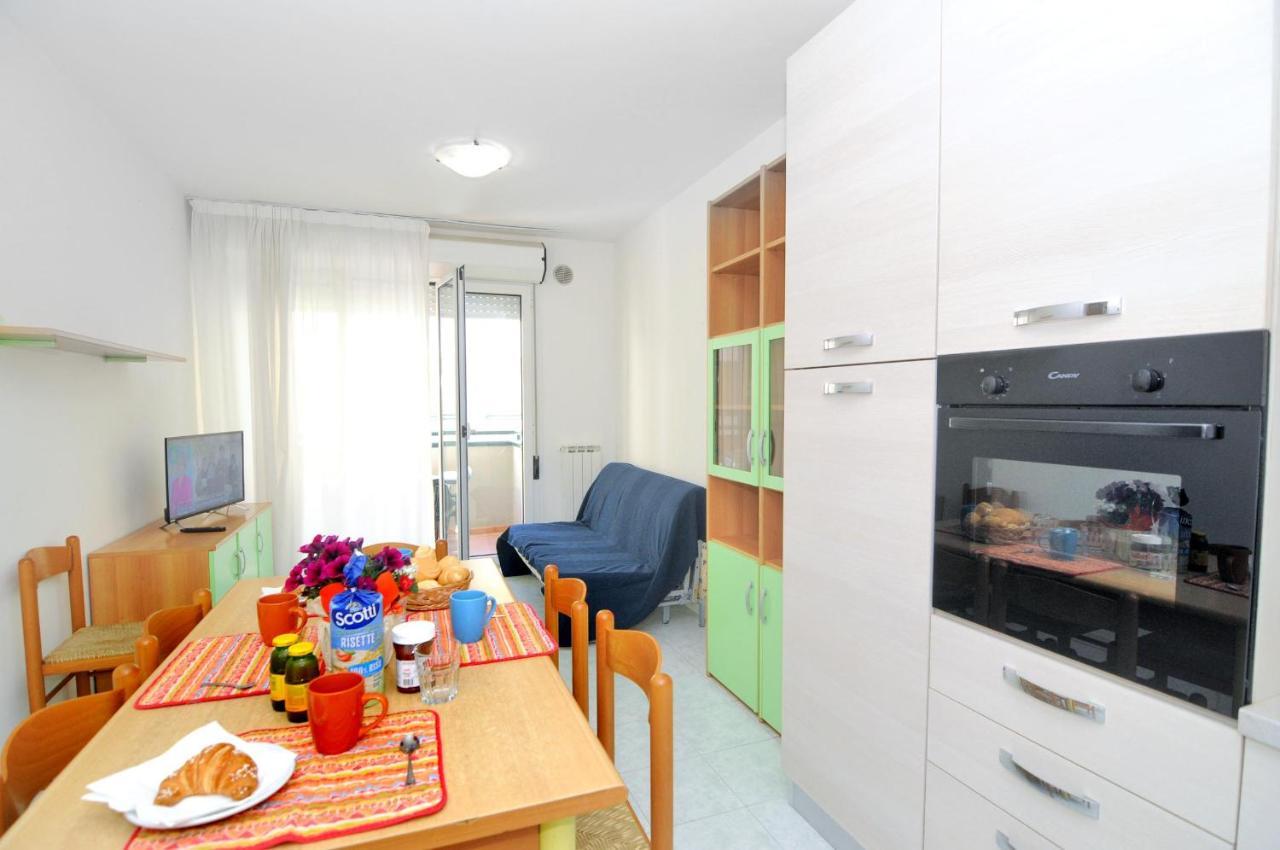 Apartamento Cristoforo Colombo Caorle Exterior foto