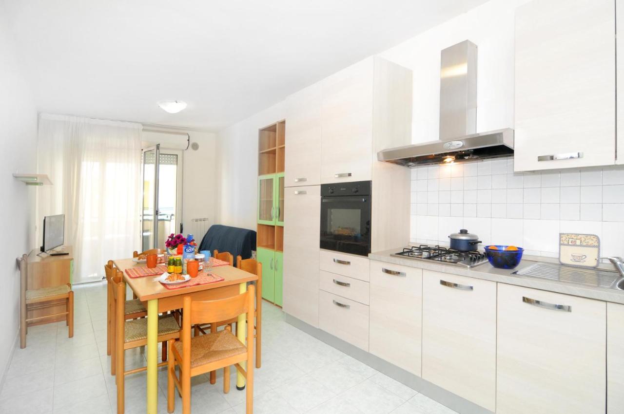Apartamento Cristoforo Colombo Caorle Exterior foto